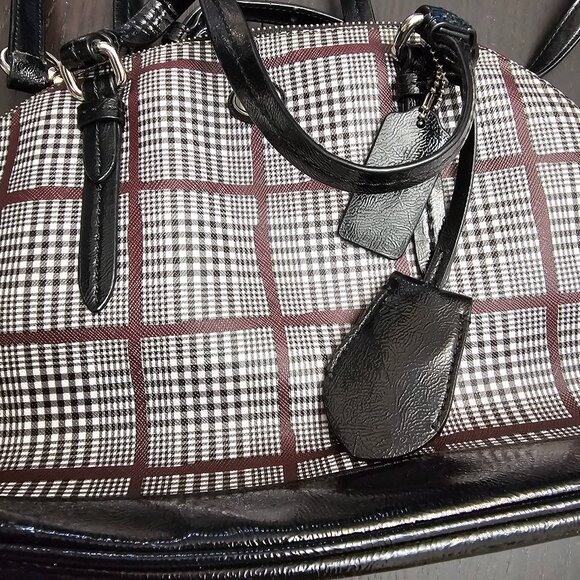 Coach Peyton Glen Plaid Dome Purse Cora Satchel EUC!